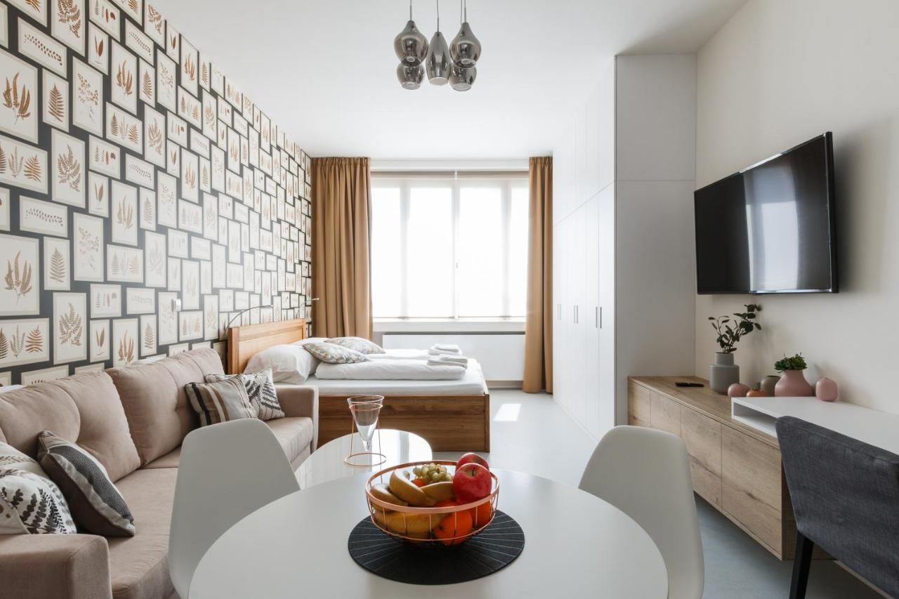 Designer Studio In New Town By Days * Praha